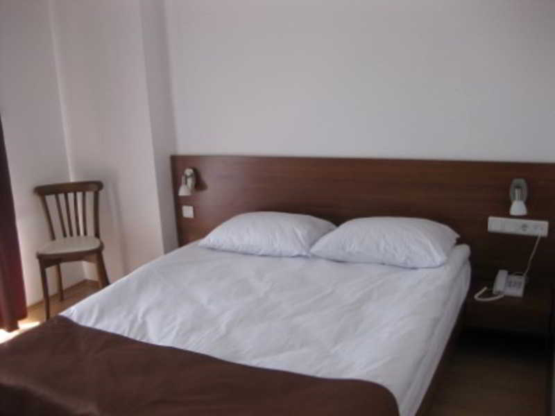 Villa Bagci Hotel เอเจลบัท ภายนอก รูปภาพ